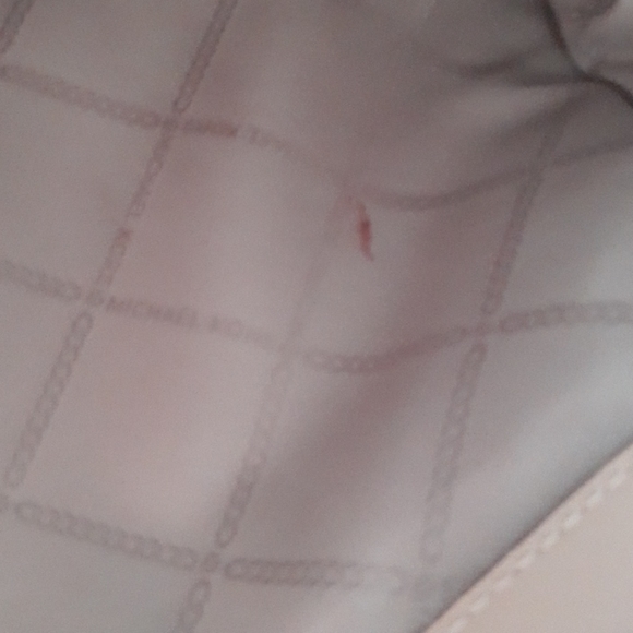 Michael Kors tote - Picture 7 of 7